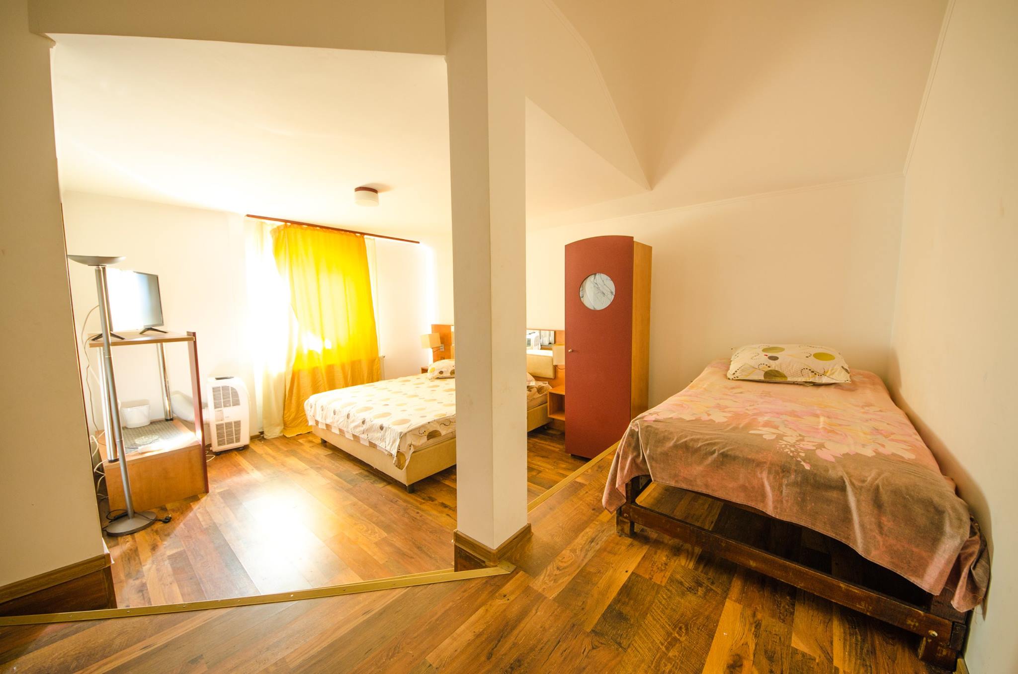 camera tripla ramnciu valcea cazare